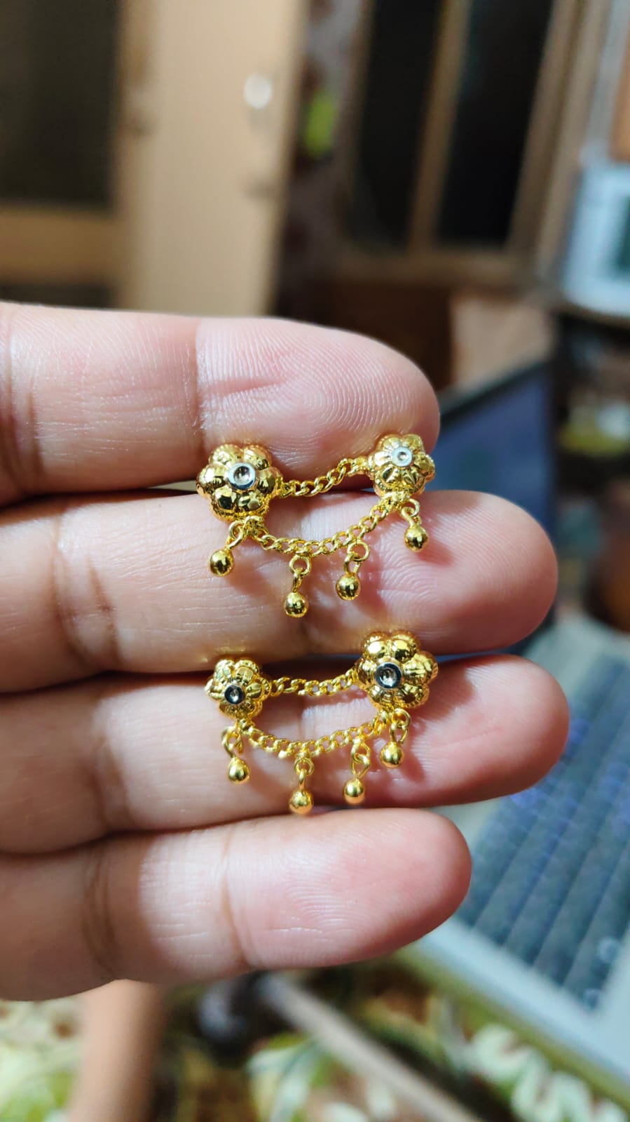 Gold-Plated 2-Step Tops from Beejays Jewellery